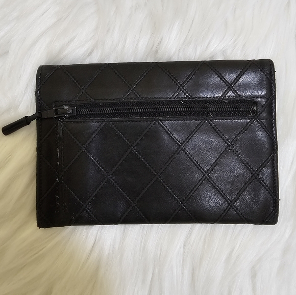 Chanel Black Diamond Stitched Leather Vintage 1989-1991 Wallet - Picture 4 of 17